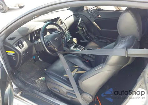 2013 Hyundai Genesis 3.8 Grand Touring из США, поврежденный, VIN KMHHU6KJ4DU084527